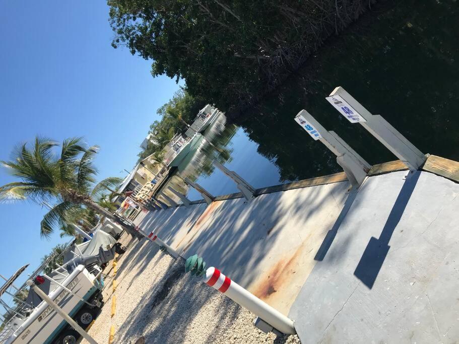 Little Slice Of Heaven Right In Key Largo Apartment Luaran gambar